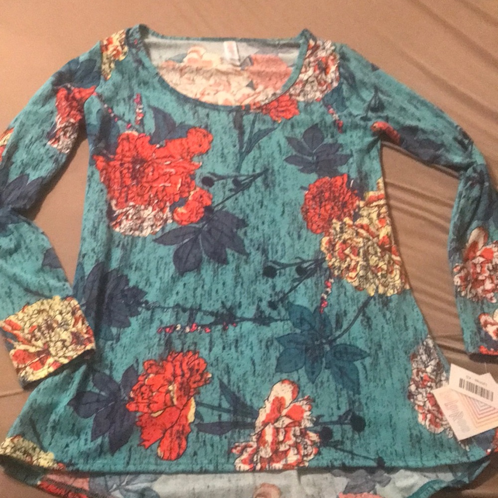 LULAROE GORGEOUS LYNNAE NWT XS